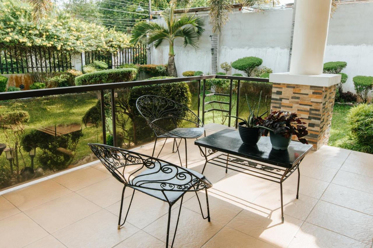 Bahay Ni Kikay Vacation - Wifi Included Holiday home *